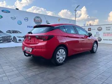 Opel Astra 2016 10