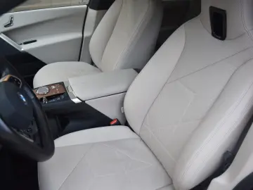 BMW iX xDrive40 Sportpaket HK HiFi DAB Pano.Dach