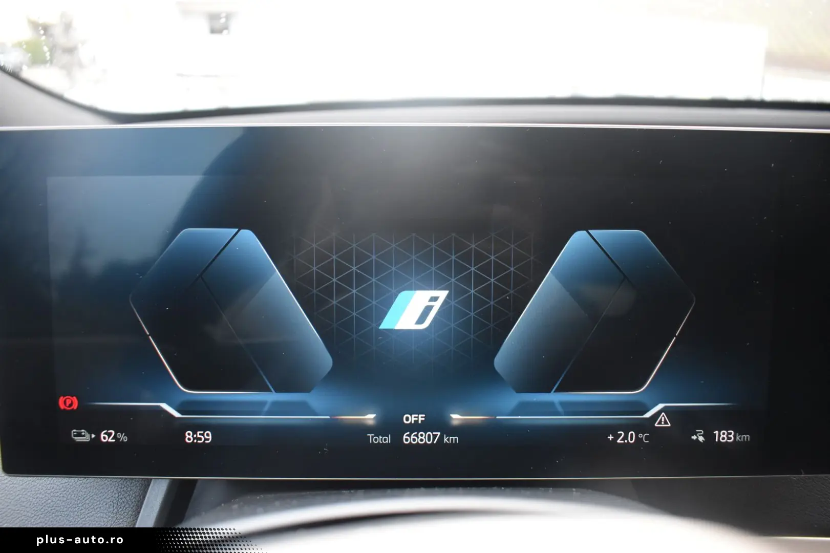 BMW iX xDrive40 Sportpaket HK HiFi DAB Pano.Dach