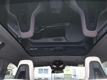 BMW iX xDrive40 Sportpaket HK HiFi DAB Pano.Dach