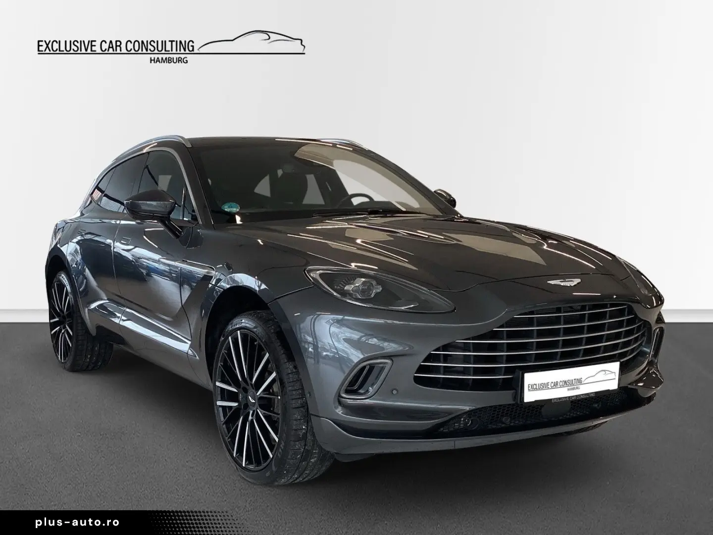 ASTON MARTIN DBX 4.0 V8  360   Pano  4xSitzhzg  ACC  23