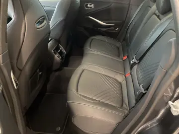 ASTON MARTIN DBX 4.0 V8  360   Pano  4xSitzhzg  ACC  23