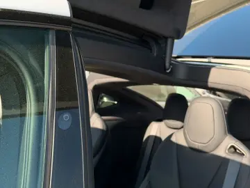 TESLA MODEL X PLAID   FULL SELF DRIVE   6SEAT   22