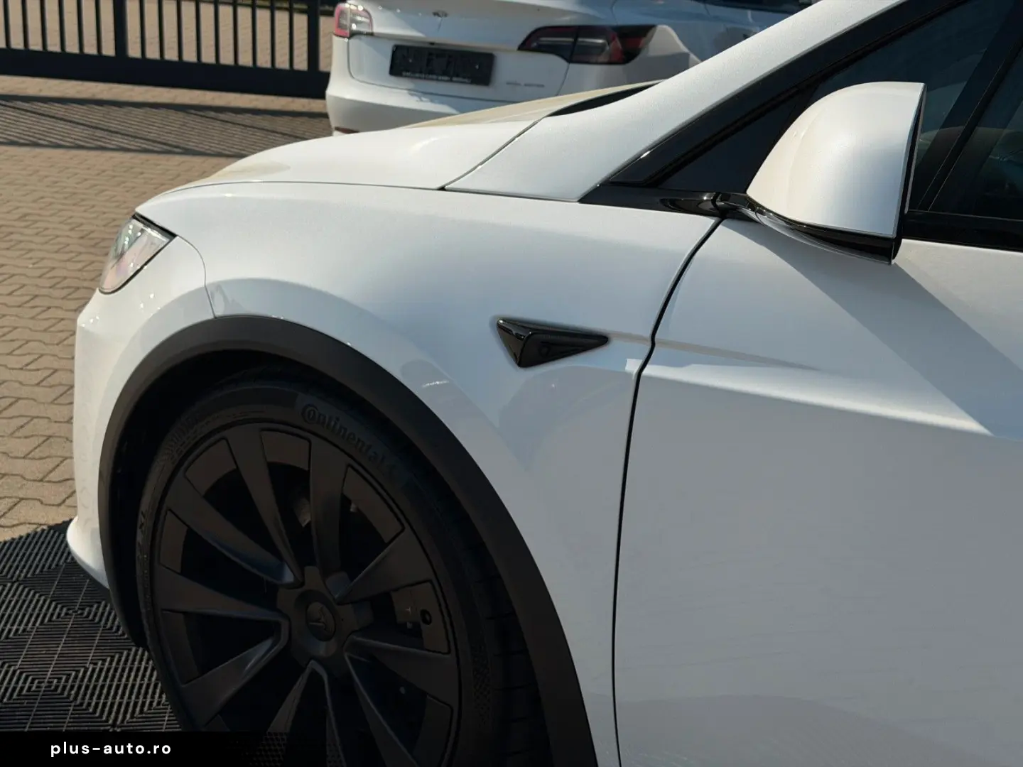 TESLA MODEL X PLAID   FULL SELF DRIVE   6SEAT   22