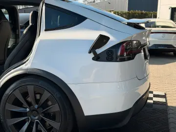 TESLA MODEL X PLAID   FULL SELF DRIVE   6SEAT   22