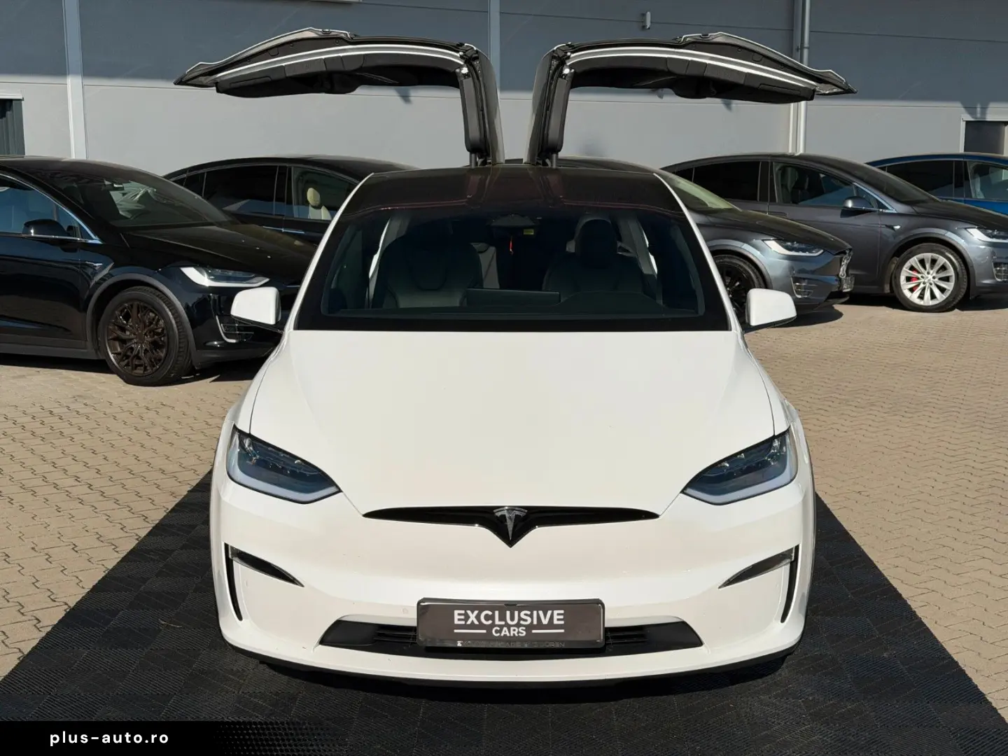 TESLA MODEL X PLAID   FULL SELF DRIVE   6SEAT   22