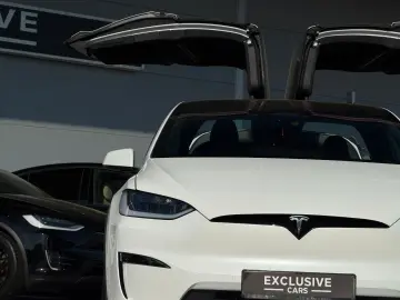 TESLA MODEL X PLAID   FULL SELF DRIVE   6SEAT   22