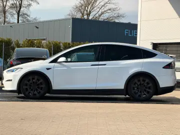 TESLA MODEL X PLAID   FULL SELF DRIVE   6SEAT   22