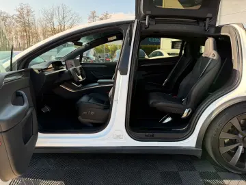 TESLA MODEL X PLAID   FULL SELF DRIVE   6SEAT   22