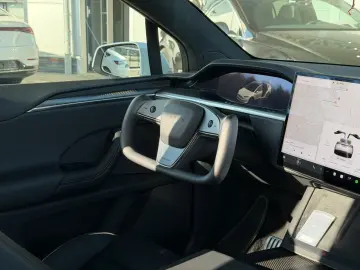 TESLA MODEL X PLAID   FULL SELF DRIVE   6SEAT   22