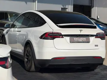 TESLA MODEL X PLAID   FULL SELF DRIVE   6SEAT   22