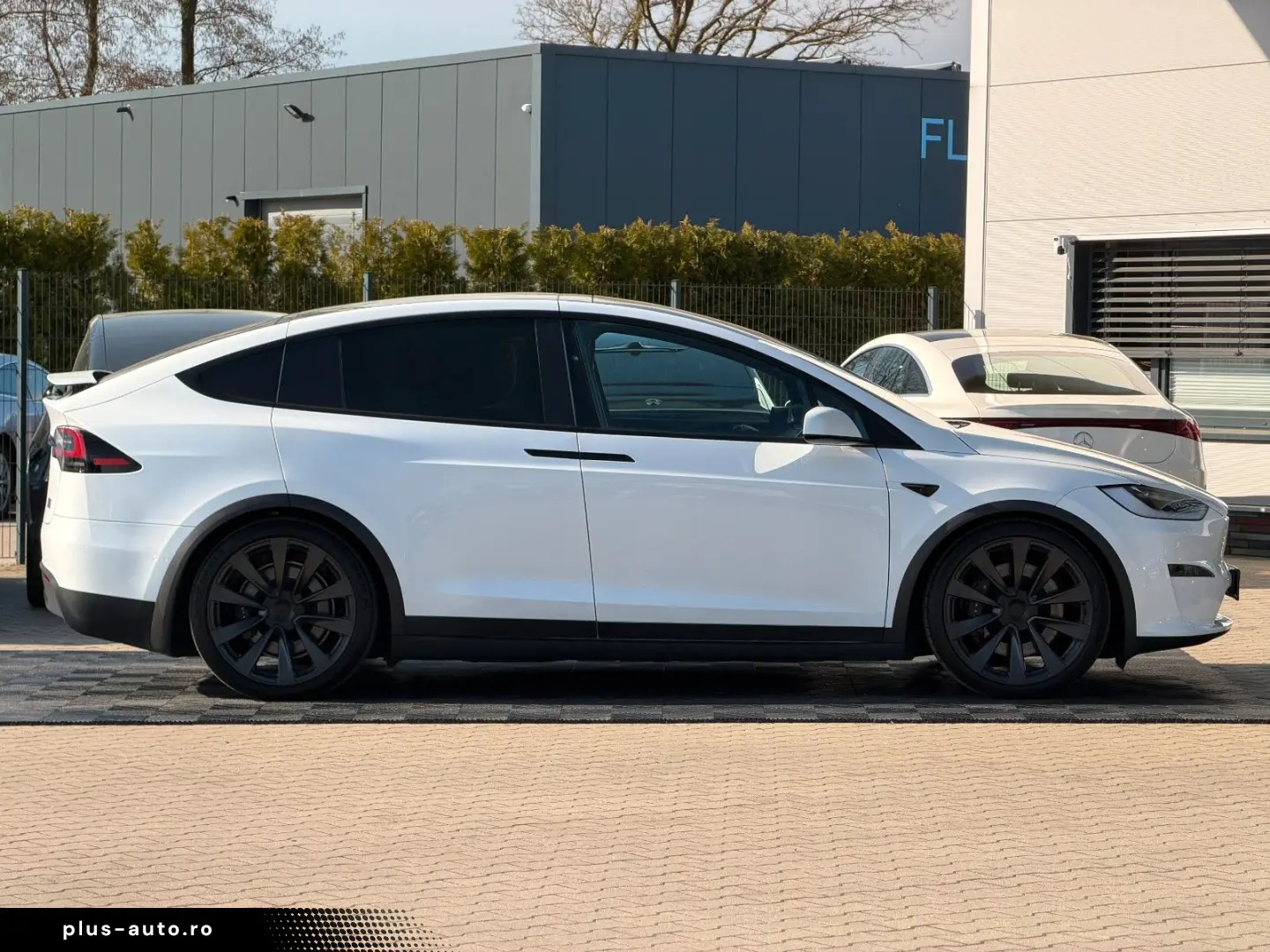 TESLA MODEL X PLAID   FULL SELF DRIVE   6SEAT   22