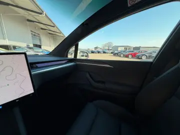 TESLA MODEL X PLAID   FULL SELF DRIVE   6SEAT   22