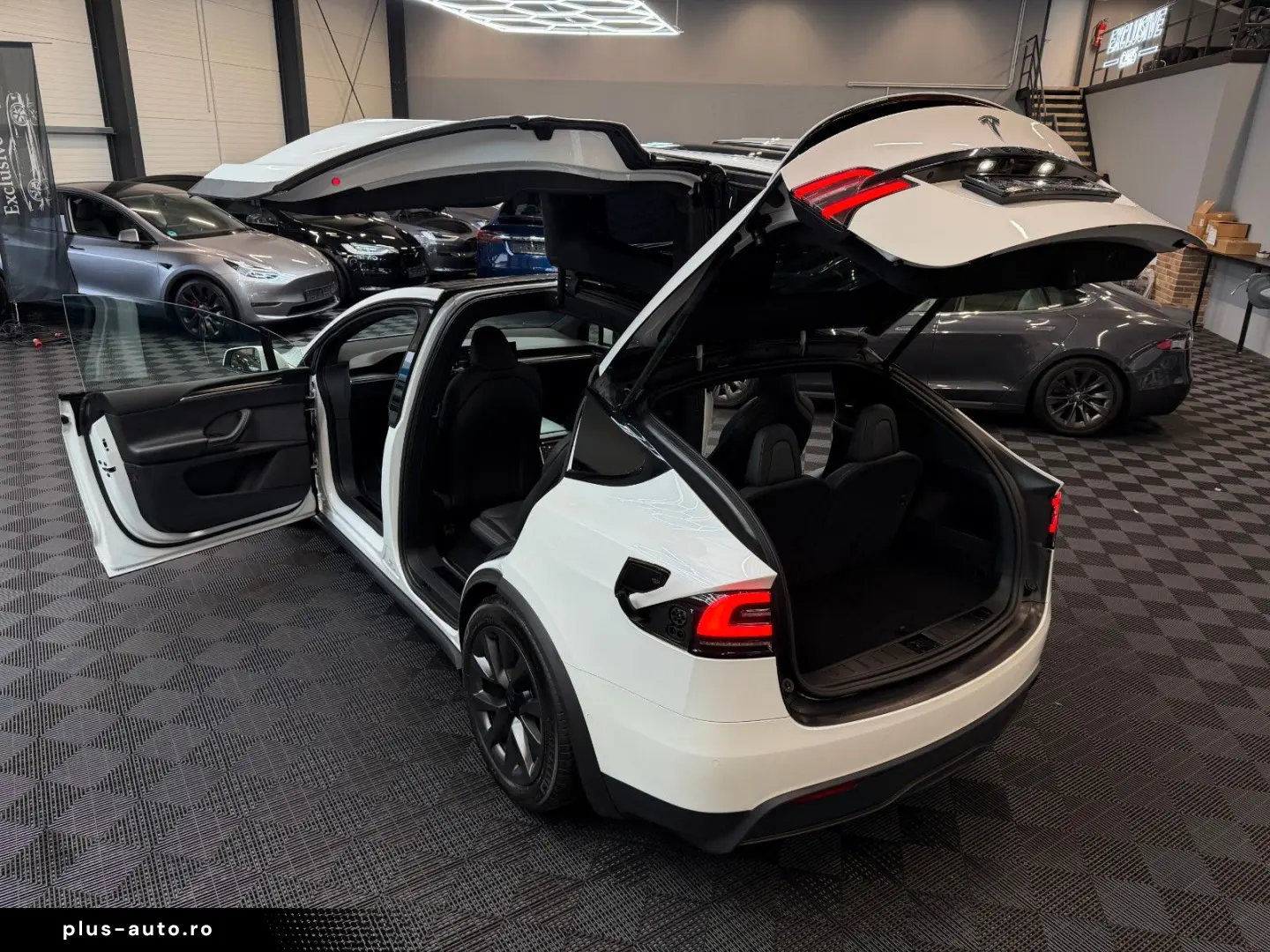 TESLA MODEL X PLAID   FULL SELF DRIVE   6SEAT   CYBERS