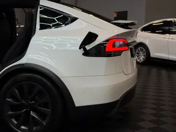 TESLA MODEL X PLAID   FULL SELF DRIVE   6SEAT   CYBERS