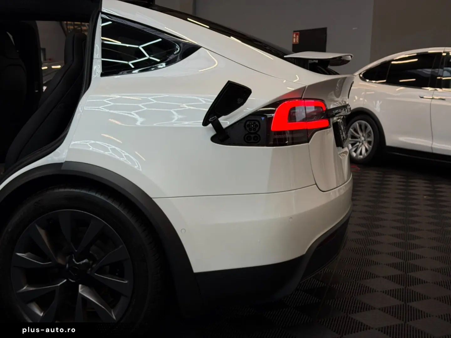 TESLA MODEL X PLAID   FULL SELF DRIVE   6SEAT   CYBERS