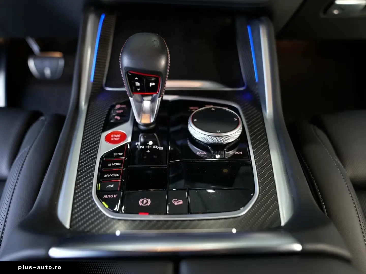 BMW XM 50e AHK Autobahnass