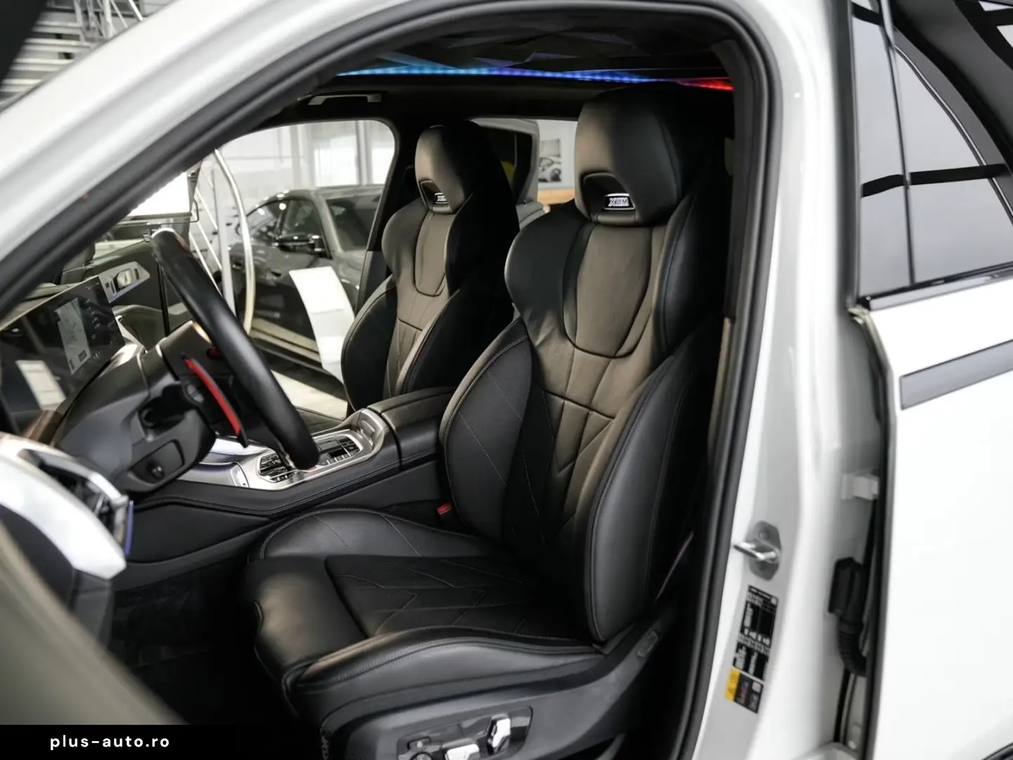 BMW XM 50e AHK Autobahnass