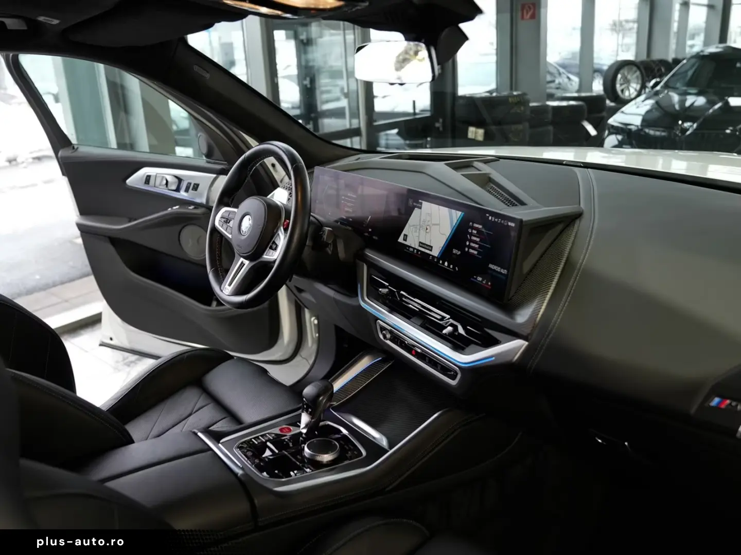 BMW XM 50e AHK Autobahnass