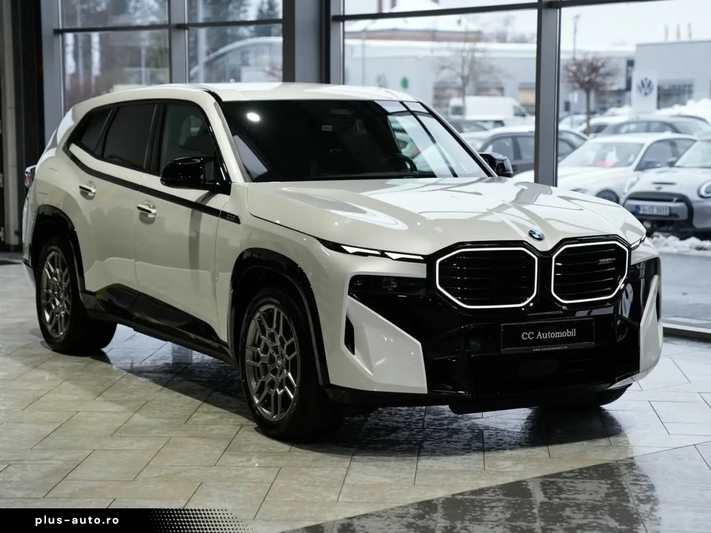 BMW XM 50e AHK Autobahnass