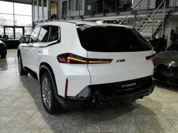 BMW XM 50e AHK Autobahnass