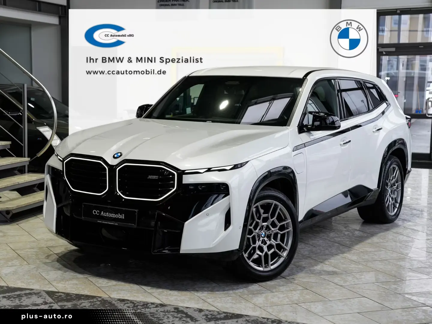 BMW XM 50e AHK Autobahnass