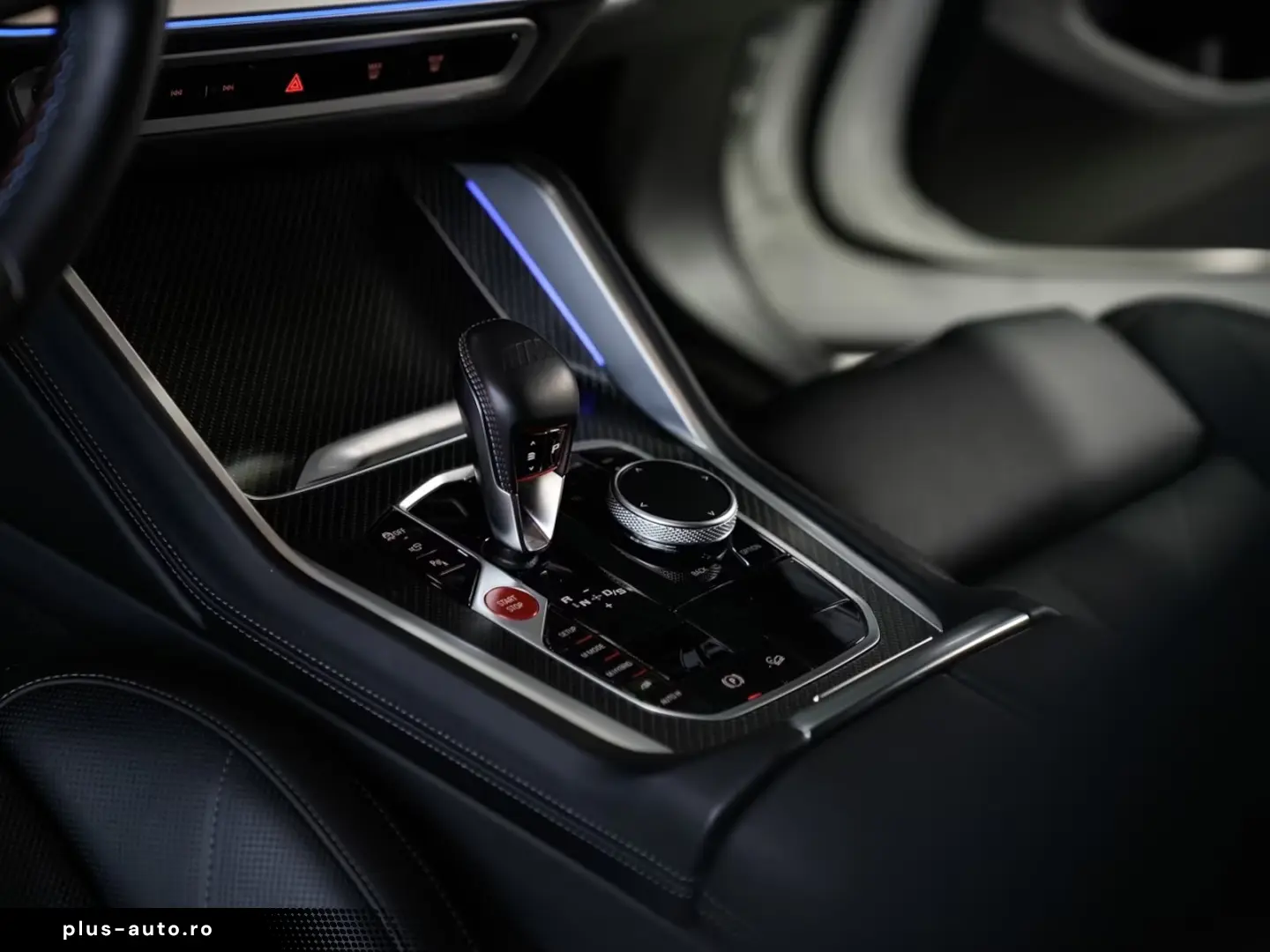 BMW XM 50e AHK Autobahnass