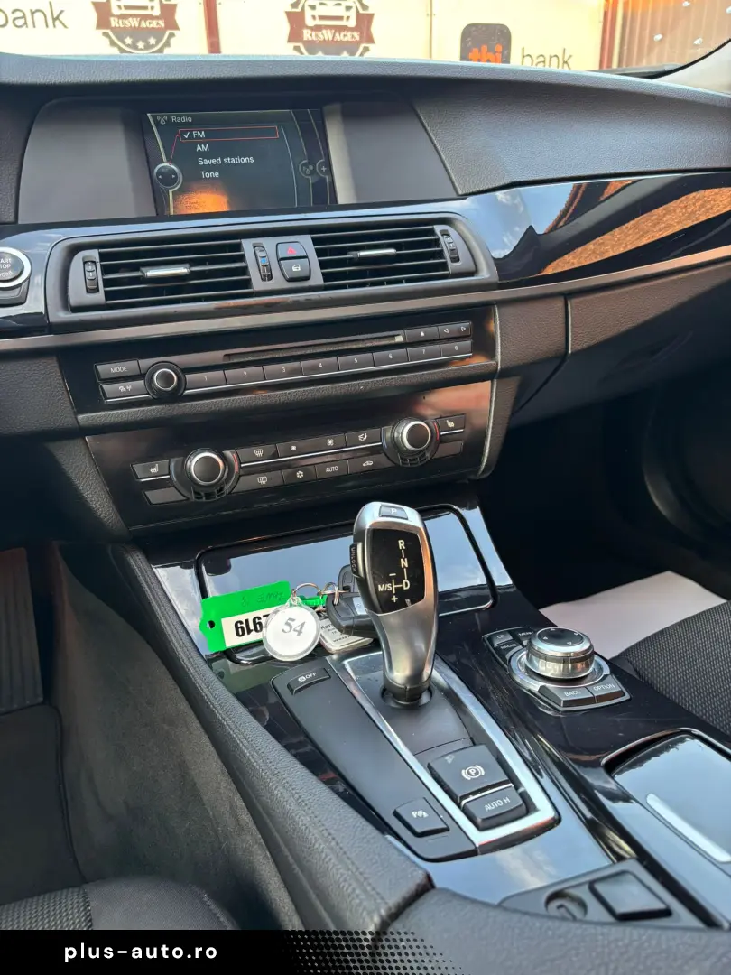 BMW Seria 5 2011 2 0