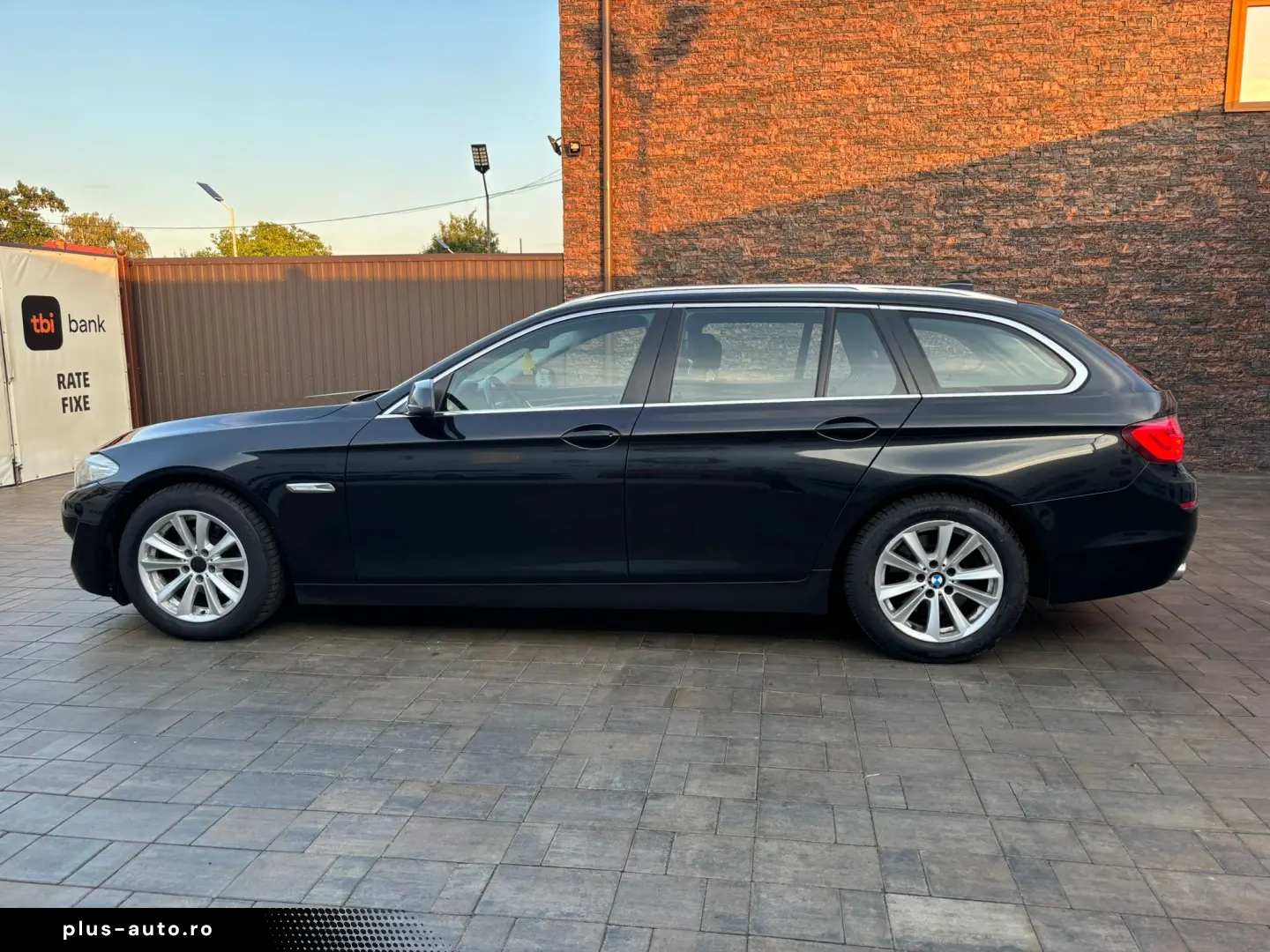 BMW Seria 5 2011 2 0