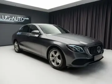 Mercedes-Benz E 220 D 4Matic