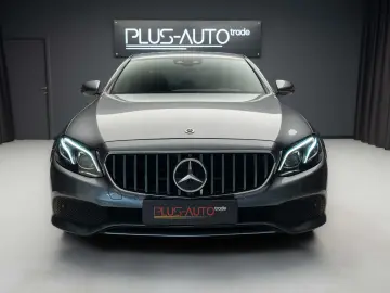 Mercedes-Benz E 220 D 4Matic