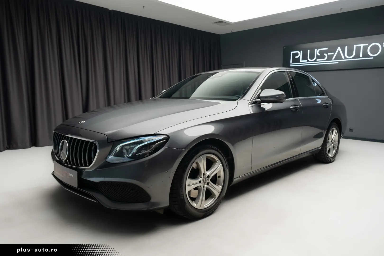 Mercedes-Benz E 220 D 4Matic