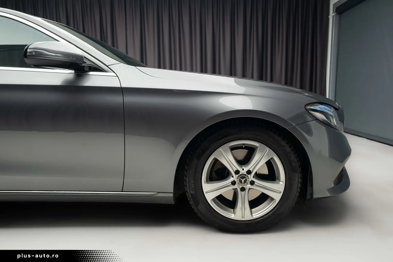 Mercedes-Benz E 220 D 4Matic