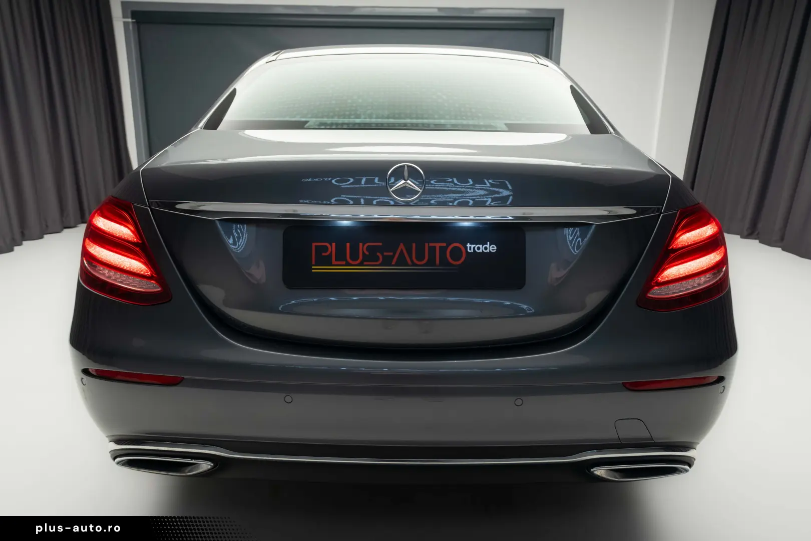 Mercedes-Benz E 220 D 4Matic