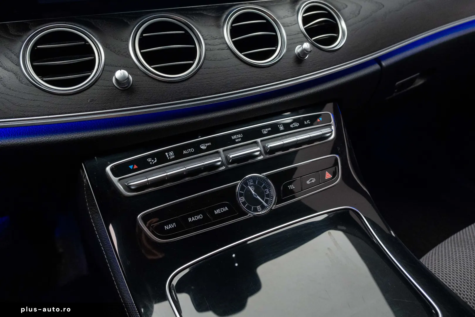 Mercedes-Benz E 220 D 4Matic