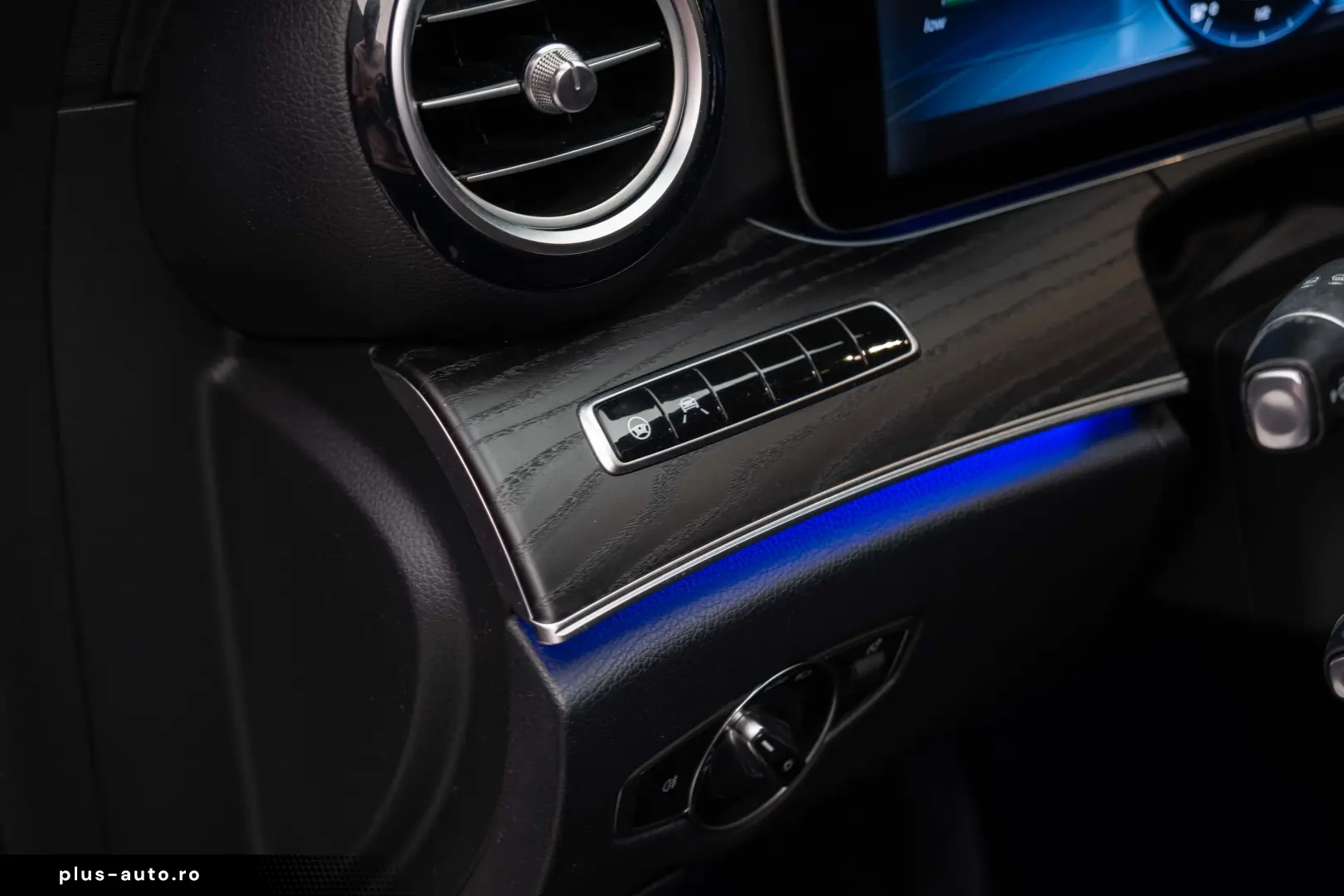 Mercedes-Benz E 220 D 4Matic