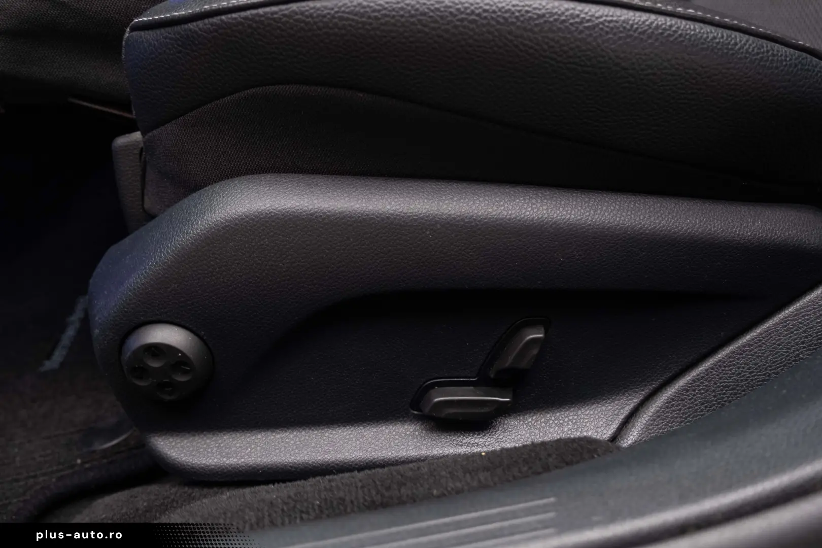 Mercedes-Benz E 220 D 4Matic