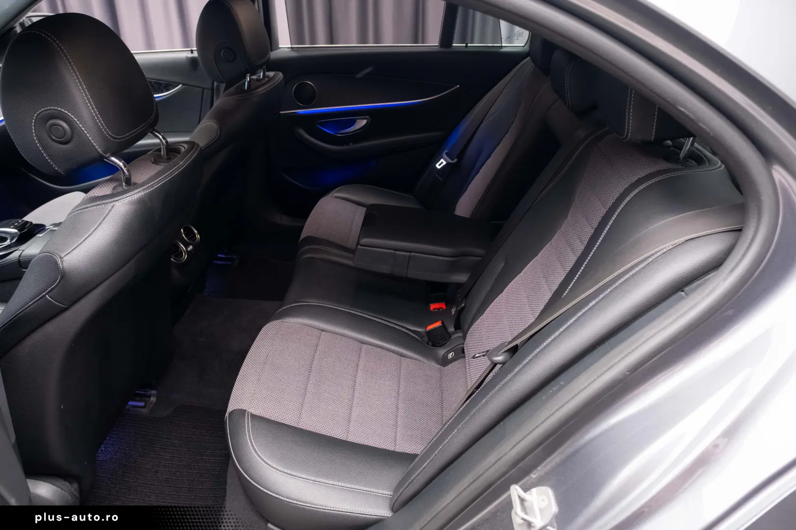 Mercedes-Benz E 220 D 4Matic