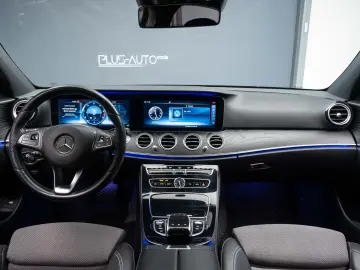 Mercedes-Benz E 220 D 4Matic