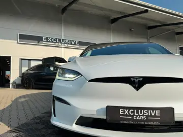 TESLA MODEL X PLAID   HARWARE 4   YOKE   6SEAT   22