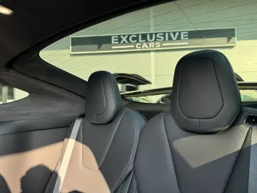 TESLA MODEL X PLAID   HARWARE 4   YOKE   6SEAT   22