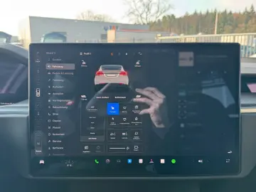 TESLA MODEL X PLAID   HARWARE 4   YOKE   6SEAT   22
