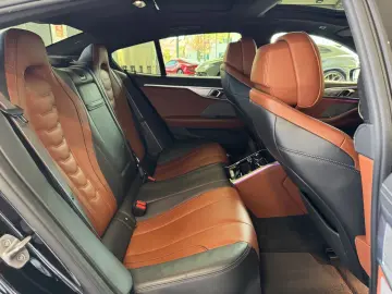 BMW M850i GC  DE PANO ACC HUD INDIVIDUAL VOLL LASER