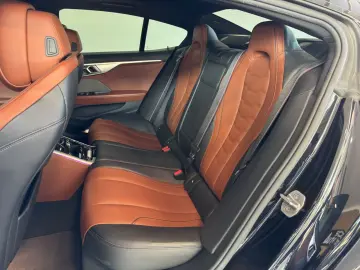 BMW M850i GC  DE PANO ACC HUD INDIVIDUAL VOLL LASER