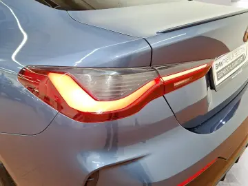 BMW M440i xDrive Coupé LiveCockpitProf Head-Up PDC