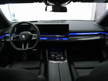 BMW 520d xDrive Touring M Sport