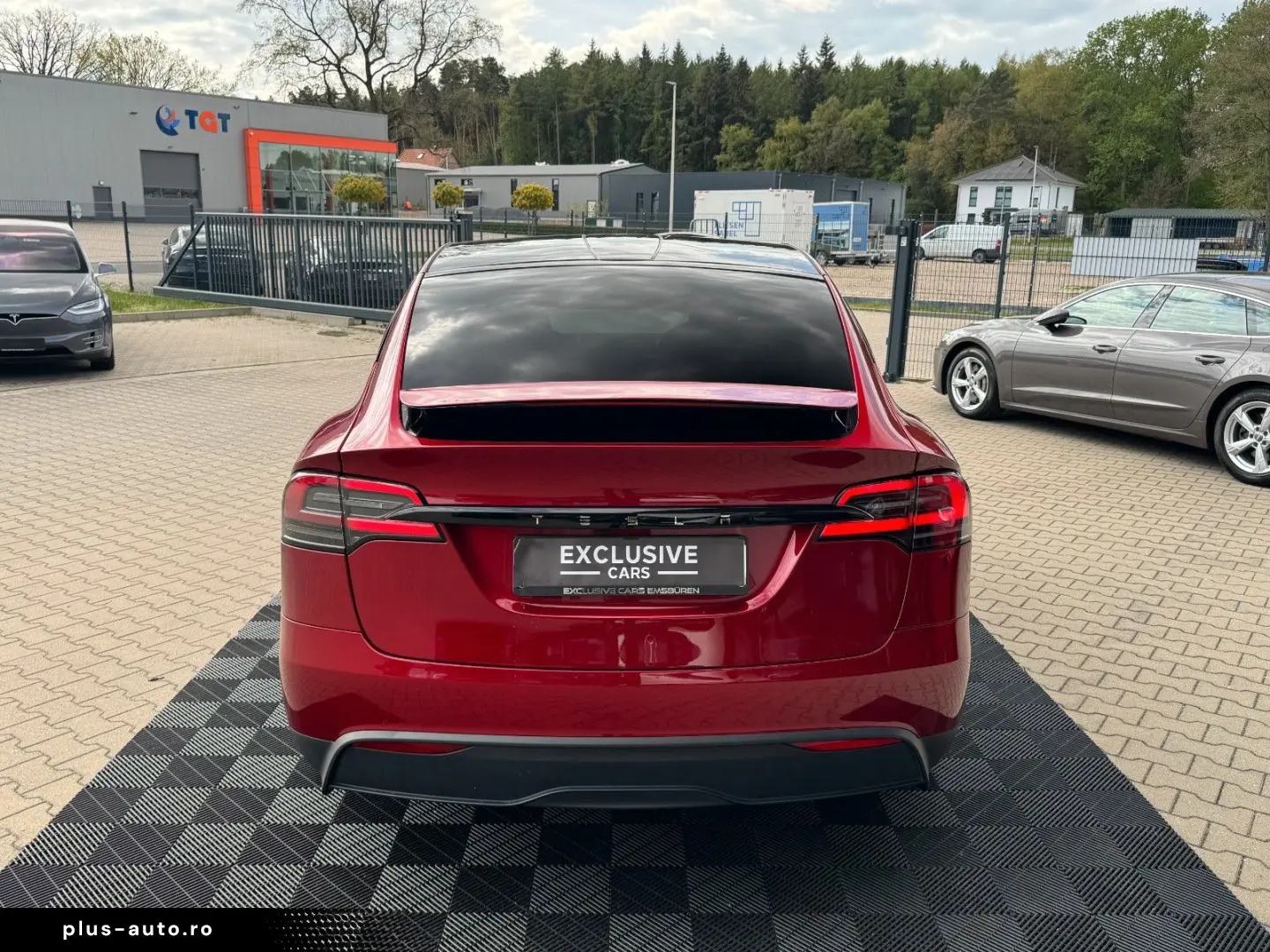 TESLA MODEL X PALLADIUM   HW4   FSD AKTIV   Ultra Red
