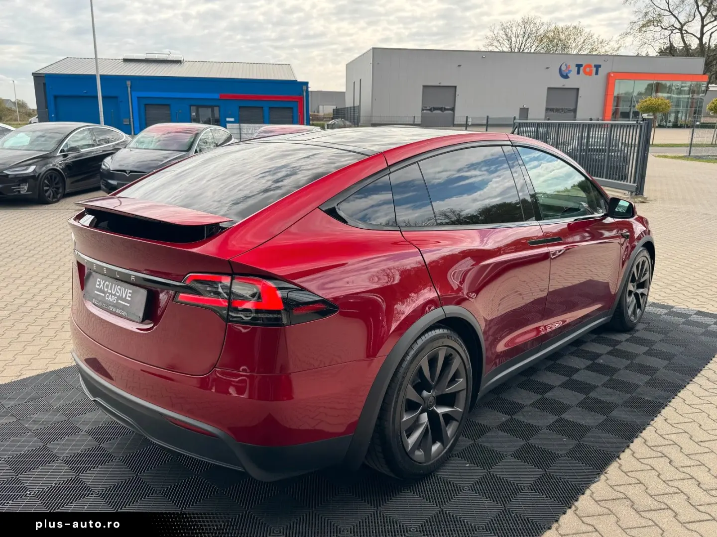 TESLA MODEL X PALLADIUM   HW4   FSD AKTIV   Ultra Red