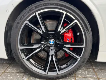 BMW M240i xDrive Coupé