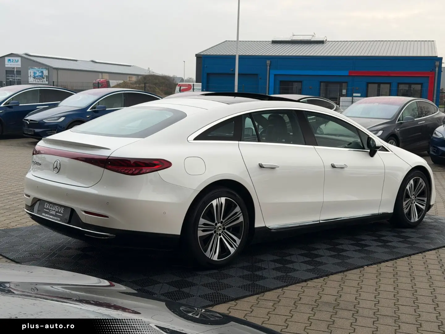 MERCEDES-BENZ EQS 450  JUNGE STERNE 2029 BURMESTER 360